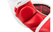 Перчатки MMA UFC Premium True Thai белые, размер L Перчатки MMA UFC Premium True Thai белые, размер L